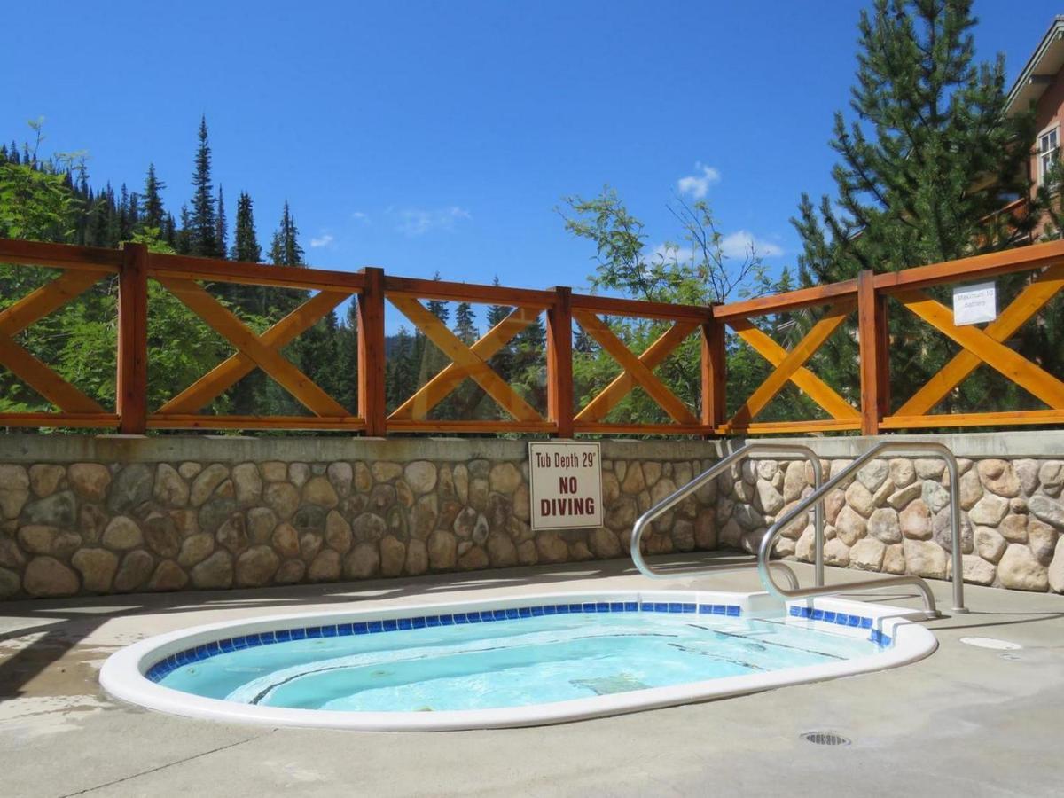 Holiday Home Sun Peaks Exterior photo